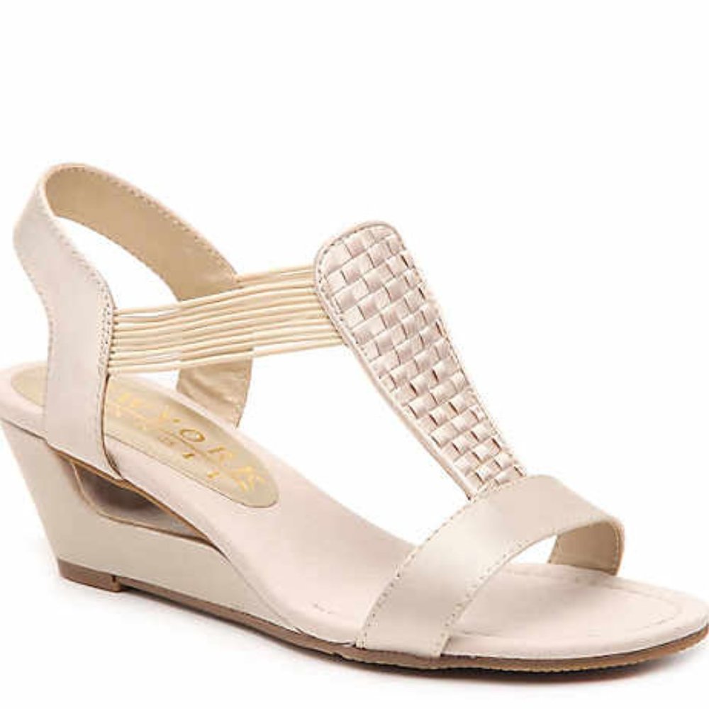 NEW YORK TRANSIT VEER SANDAL CHAMPAIGN
